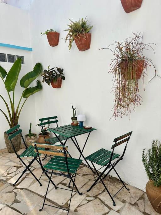 Duplex Lx Factory 2 Bedroom - Patio - Free Parking Lisboa 外观 照片